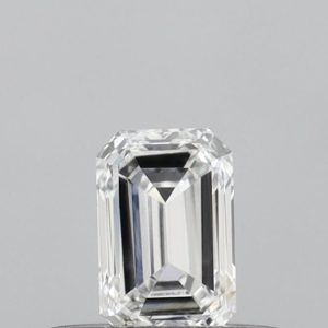 0.3-Carat Emerald Shape Lab Grown Diamond